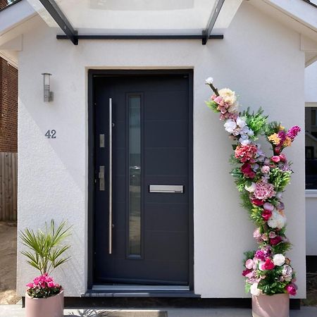 Cosy Modern Family Home Free Parking Garden لندن المظهر الخارجي الصورة
